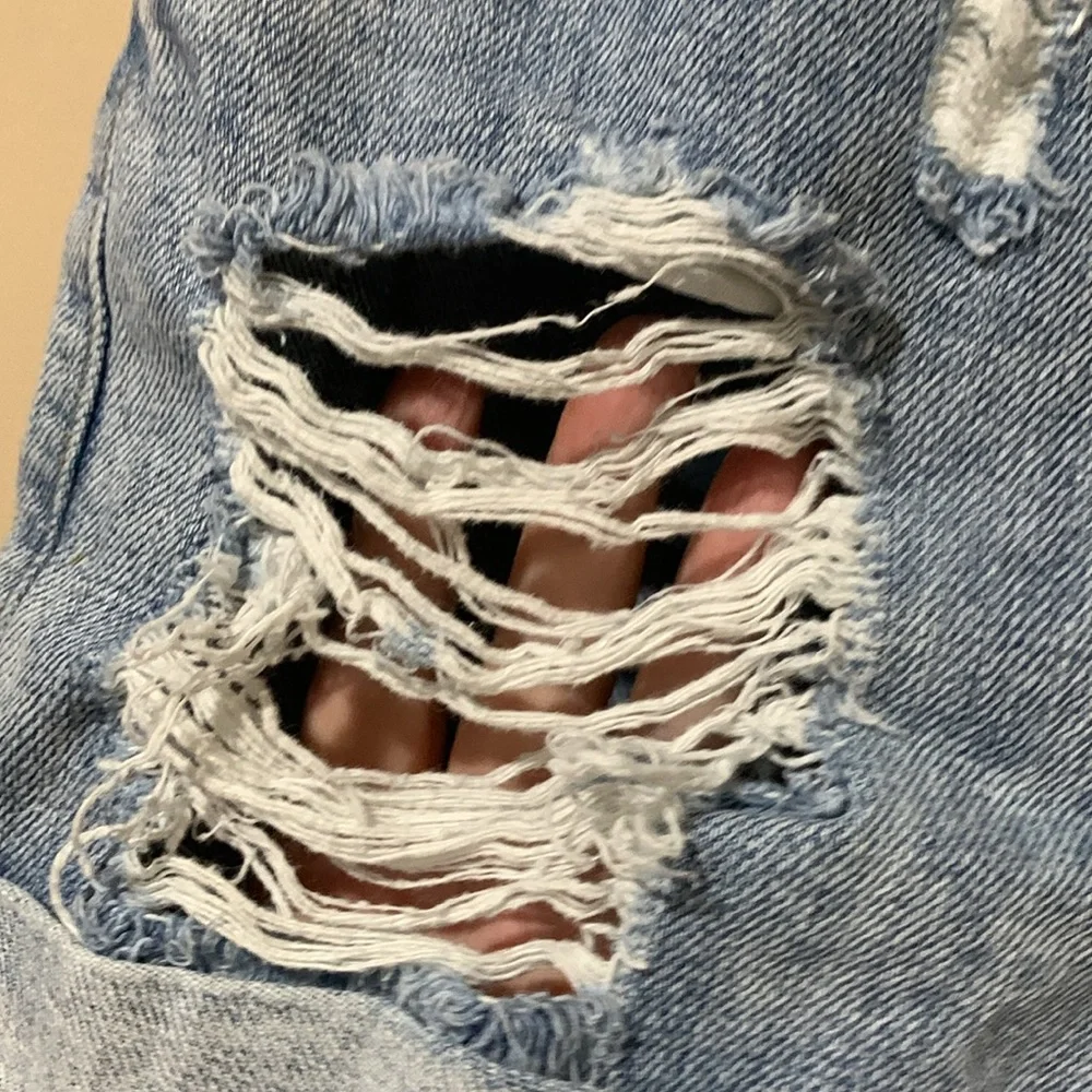 CARMAR shorts - Picture 3 of 11